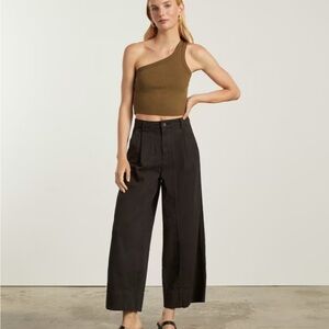 Everlane tourist pants!